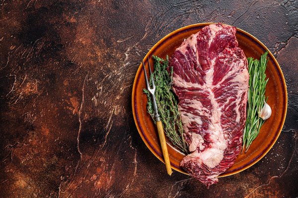 La beauté naturelle des ongles : découvrez comment les entretenir et les sublimer