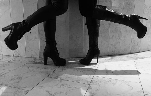 Chaussure gothique : la touche d'audace parfaite pour exprimer votre personnalité rebelle