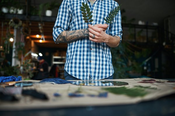 Découvrez les chemises Hugo Boss : style et promotions à saisir